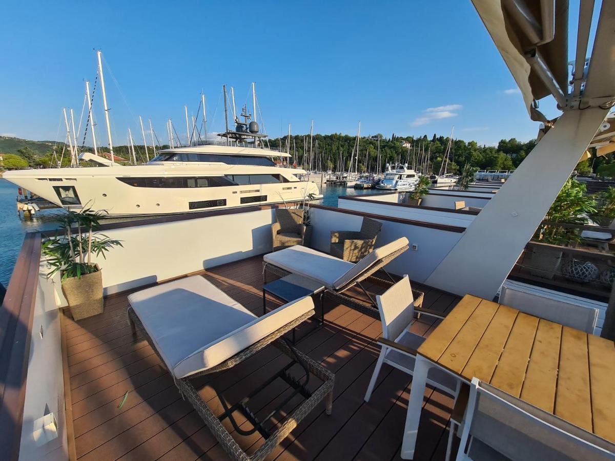 Marina Seahouse Brina Villa Portoroz Ngoại thất bức ảnh