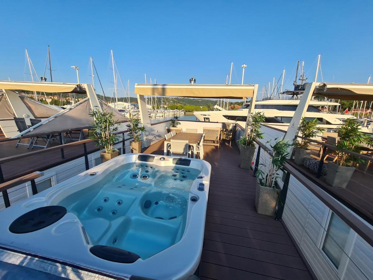 Marina Seahouse Brina Villa Portoroz Ngoại thất bức ảnh